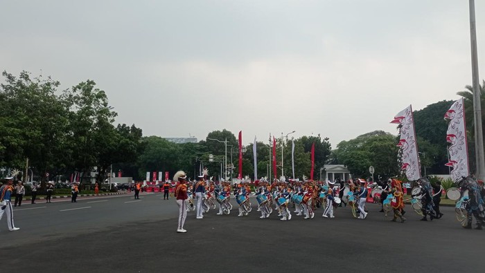 Penutupan Jalan Medan Merdeka Barat hingga Bundaran HI untuk Greget Gladi Kirab Bendera Monas-Halim