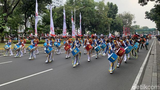Gladi kirab bendera pusaka merah putih. (Taufiq/detikcom)