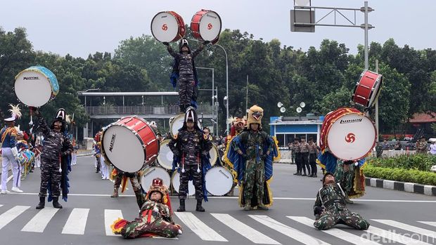 Gladi kirab bendera pusaka merah putih. (Taufiq/detikcom)
