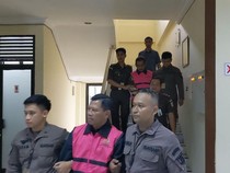 Korupsi Rp 787 Juta, Kades dan Bendahara Desa di Tulungagung Ditahan