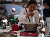 Kampung Wisata Glodok Gelar Lomba Masak Semarakkan HUT RI