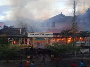 Gedung SMKN 2 Majene Terbakar, Siswa Dengar Suara Ledakan dari Kantin