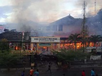 Gedung SMKN 2 Majene Terbakar, Siswa Dengar Suara Ledakan dari Kantin