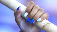 Eleni-Klaoudia Polak, dari Yunani, bersiap untuk kualifikasi lompat galah putri di Olimpiade Musim Panas 2024. AP/Matthias Schrader