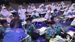 Lomba Menulis dengan Tangan untuk Perkuat Literasi