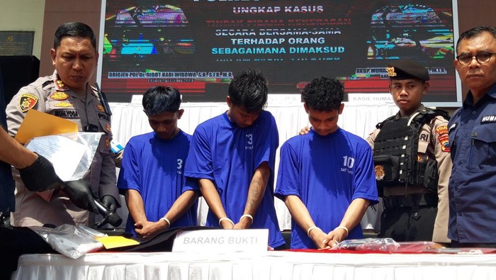 Para tersangka pengeoroyokan remaja di Banyudono Boyolali, ditangkap dan ditahan di Mapolres Boyolali.