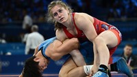 Elor menjadi peraih medali emas Olimpiade termuda dalam sejarah AS, baik putra maupun putri. REUTERS/Arlette Bashizi