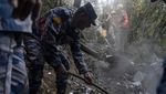 Potret Puing Helikopter Air Dynasty yang Jatuh di Hutan Nepal