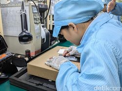 Melihat Laptop Asus Dirakit Sampai Disiksa di Batam