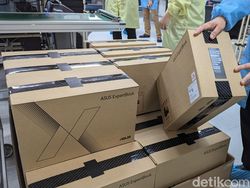 Melihat Laptop Asus Dirakit Sampai Disiksa di Batam
