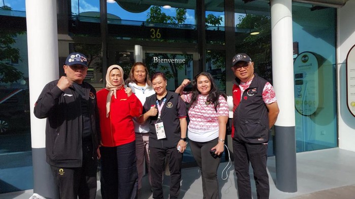 rizki juniansyah angkat besi olimpiade 2024 olimpiade paris 2024 ibu rizki juniansyah