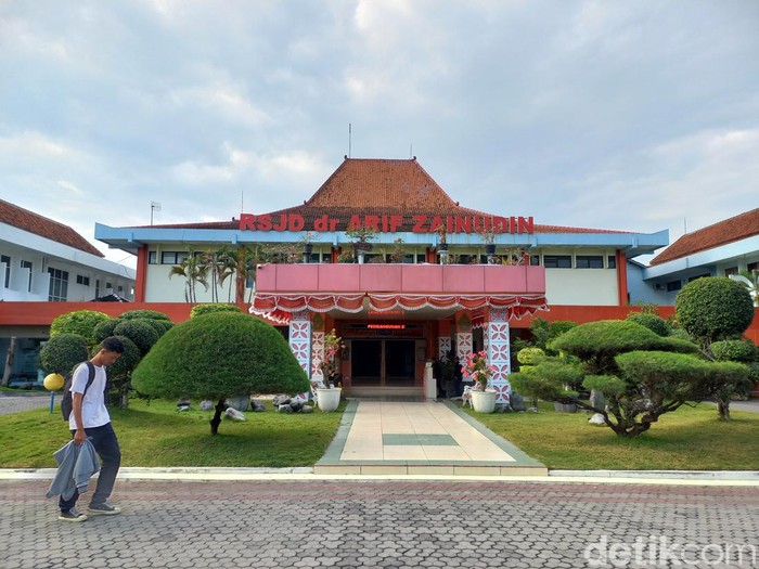 Rumah Sakit Jiwa Daerah (RSJD) dr. Arif Zainudin Solo