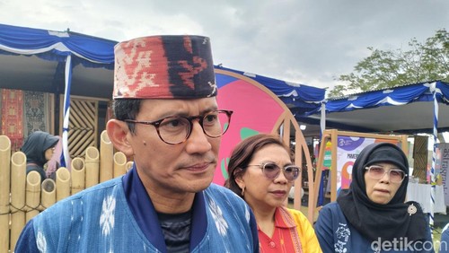 Menparekraf Sandiaga Salahuddin Uno seusai membuka AKI di Plaza Marina Komodo Labuan Bajo, Manggarai Barat, NTT, Kamis (8/8/2024).