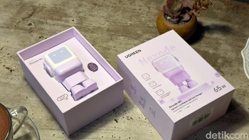 Adaptor ini bisa dibawa untuk kerja mobile. Sebab ukurannya hanya 63,6 x 55 x 67,7 mm. Foto: Adi Fida Rahman/detikINET