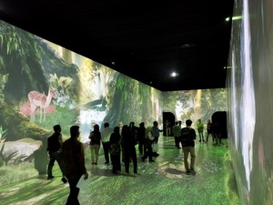 Warga Antusias Saksikan Festival LIKE 2 KLHK di JCC Senayan