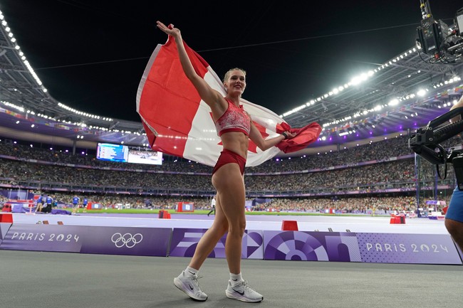 Alysha eksis menjual konten dewasa sejak Juni 2024. Dia mengaku bisa menghasilkan cukup banyak uang dari aktivitasnya sebagai model Only Fans.  Foto: Dok. AP Photo, AFP Photo