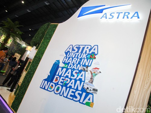 Astra Gaungkan 7 Komitmen Keberlanjutan di Festival LIKE 2