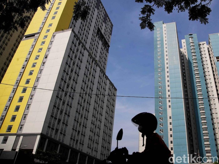 Pemerintah menyusun rencana penggunaan kembali Wisma Atlet Kemayoran, Jakarta. Rencananya bangunan tersebut akan dijadikan hunian ASN-kawasan komersial.