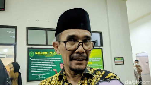 Mantan Wali Kota Bima Muhammad Lutfi. Foto: (Ahmad Viqi/detikBali).