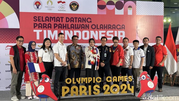 Gregoria Mariska Tunjung disambut usai tiba kembali di Indonesia usai Olimpiade 2024.