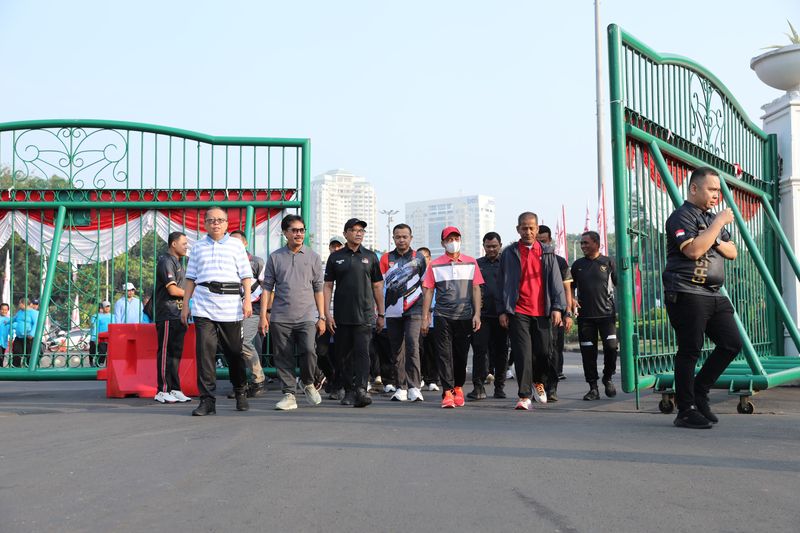 Jalan sehat menuju 21 tahun MK. (Dok Humas MK)