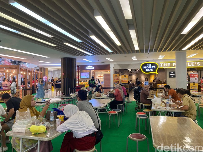 Kampoeng Legenda di Mal Ciputra Jakarta