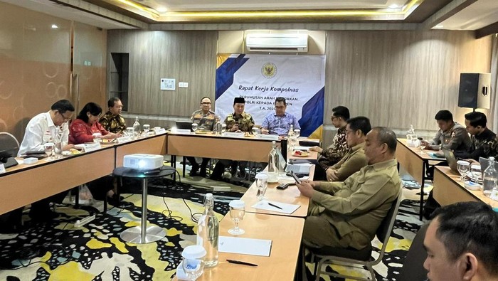 Komisi Kepolisian Nasional (Kompolnas RI) menggelar rapat khusus tentang rumusan arah kebijakan Polri pada kwartal pertama 2024 (dok istimewa).