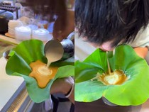 Kopi Latte yang Disajikan di Atas Daun Lotus Bikin Netizen Heran