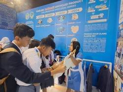 Le Minerale Sulap Botol Plastiknya Jadi Sepatu Kece di Festival LIKE 2