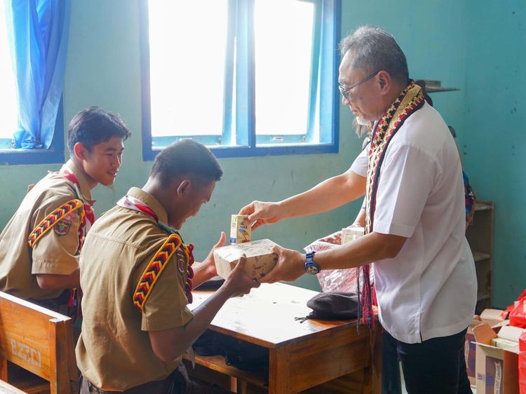 Momen Mendag Tinjau Uji Coba Makan Bergizi Gratis di Lampung