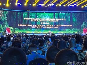 Menko Airlangga Apresiasi KLHK Serahkan 173 SK TORA di Acara Festival LIKE 2