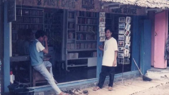 MM Book Shop di Pangandaran.
