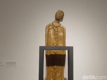 Merawat Ingatan Masa Lalu Lewat Karya Guru-Murid di Galeri Nasional Indonesia