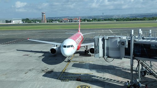Penerbangan langsung Bali-Kinabalu, Malaysia, dibuka dan diharapkan dongkrak kunjungan wisatawan Malaysia.