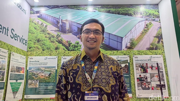 PT Solusi Bangun Indonesia di acara Festival LIKE