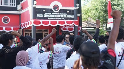 Ratusan Kader PDIP Bekasi Mengundurkan Diri, Ada Apa?