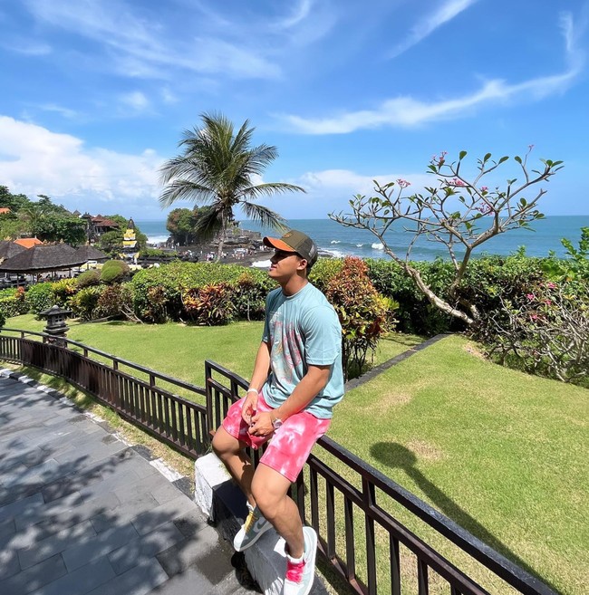 Segudang prestasi sudah diraih oleh Rizki di ajang angkat besi. Di level junior, Rizki menjadi juara di ajang Junior World Championships pada 2021 dan 2022. Foto: Instagram/@rjuniansyah_