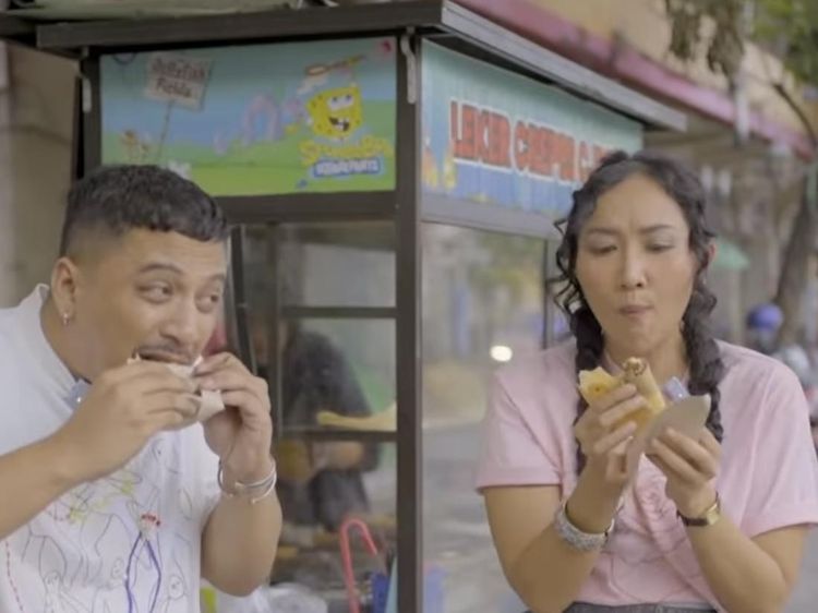 Seru! Sal Priadi Kulineran di Pasar Gede hingga Warung Mie Ayam
