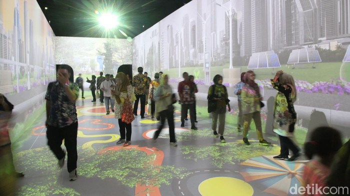 Ada yang menarik nih di Festival LIKE 2 yang digelar KLHK di Jakarta Convention Center tahun ini. Salah satunya immersive area yang ramai disambangi para pengunjung.