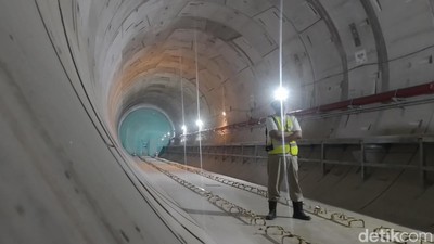 Serunya Menyusuri Proyek Masa Depan MRT di Jakarta