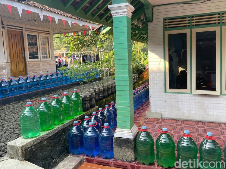 Kampung Galon di Cianjur yang Unik dan Estetik