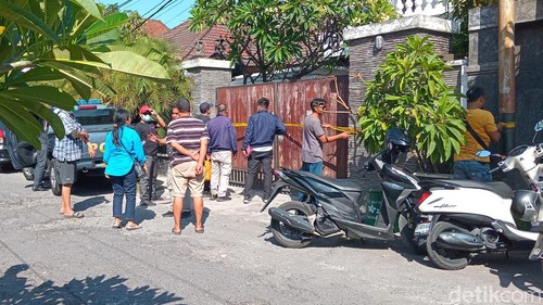 Suasana rumah mantan Bupati Jembrana Ida Bagus Ardana di Jalan Gurita IV Nomor 6, Kelurahan Sesetan, Denpasar, Bali, Jumat (9/8/2024). (Foto: Aryo Mahendro/detikBali)