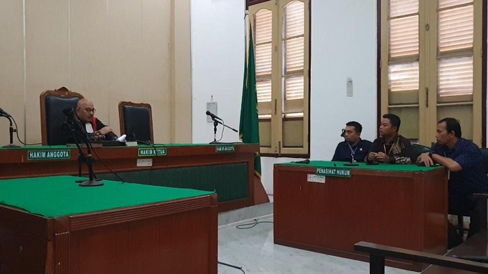 Suasananya sidang praperadilan mantan Bupati Batu Bara Zahir di PN Medan (Dok. Istimewa)