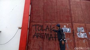 Penampakan Vandalisme Tolak Arema FC di Stadion Soepriadi Kota Blitar