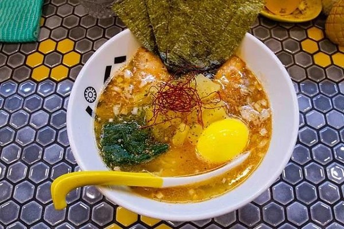 Varian ramen dengan rasa aneh 10 Rasa Ramen Paling Aneh yang Menantang Dicicipi