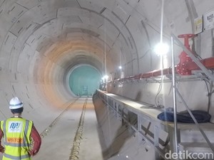 Jalan-jalan Tak Biasa, Menengok Proyek Masa Depan MRT di Jakarta