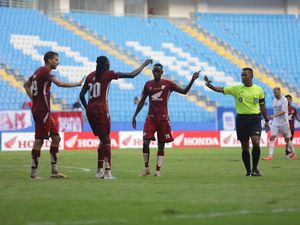 Babak I PSM Vs Arema: Skor 0-0, Juku Eja Tak Dapat Penalti Usai Cek VAR