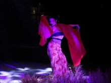 Ariel Tatum Latihan Nari-Nembang 8 Jam Sehari Buat Sang Kembang Bale