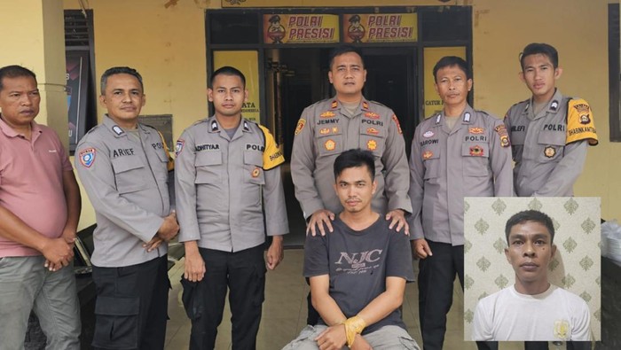Dua pelaku pencurian trafo di perusahaan tempatnya bekerja  saat diamankan polisi