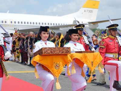 Ini Potret Iringan Duplikat Bendera Pusaka dan Teks Proklamasi Sayuti Melik di Kaltim